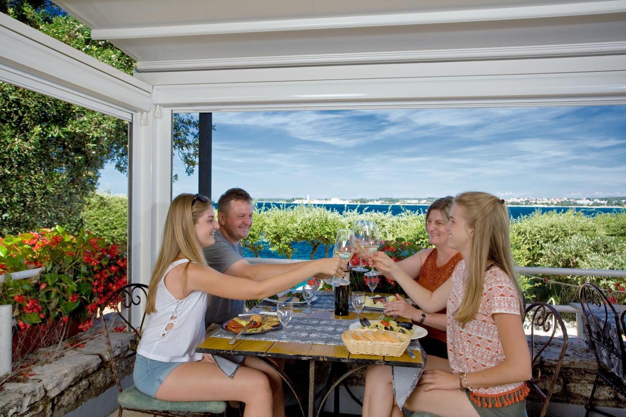 Lanterna Resort Tar-Vabriga Esterno foto